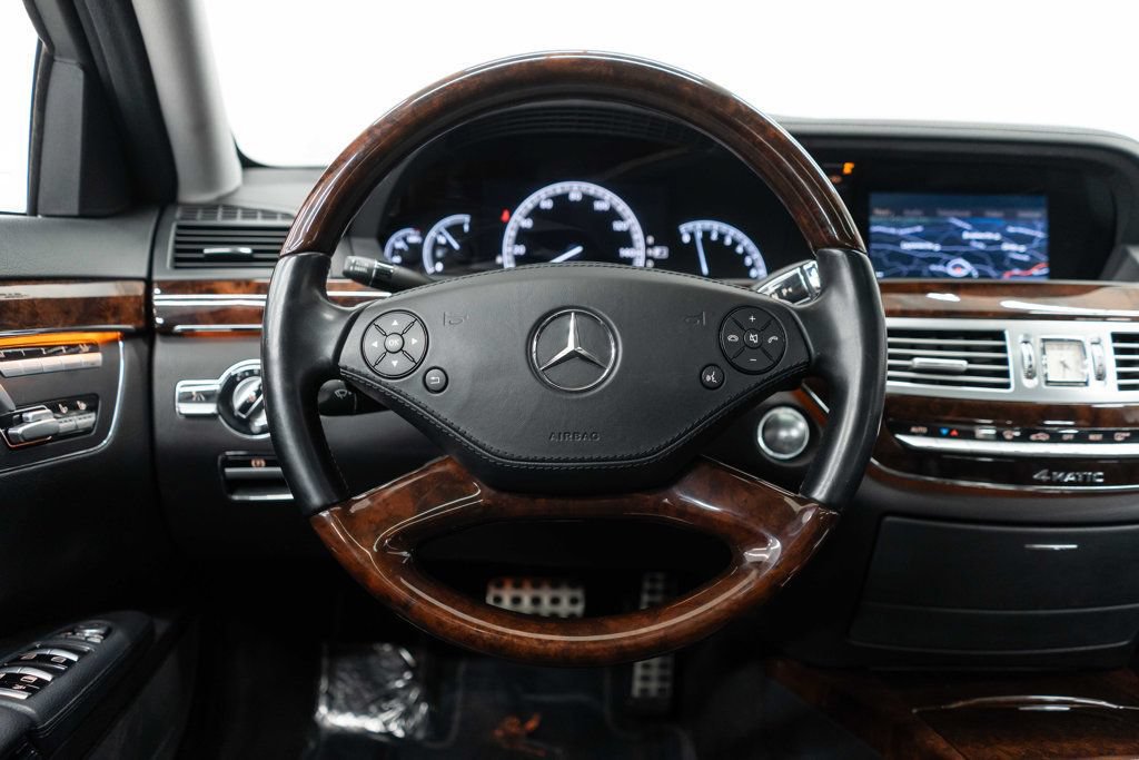 Used 2013 Mercedes-Benz S 550 4MATIC image 20
