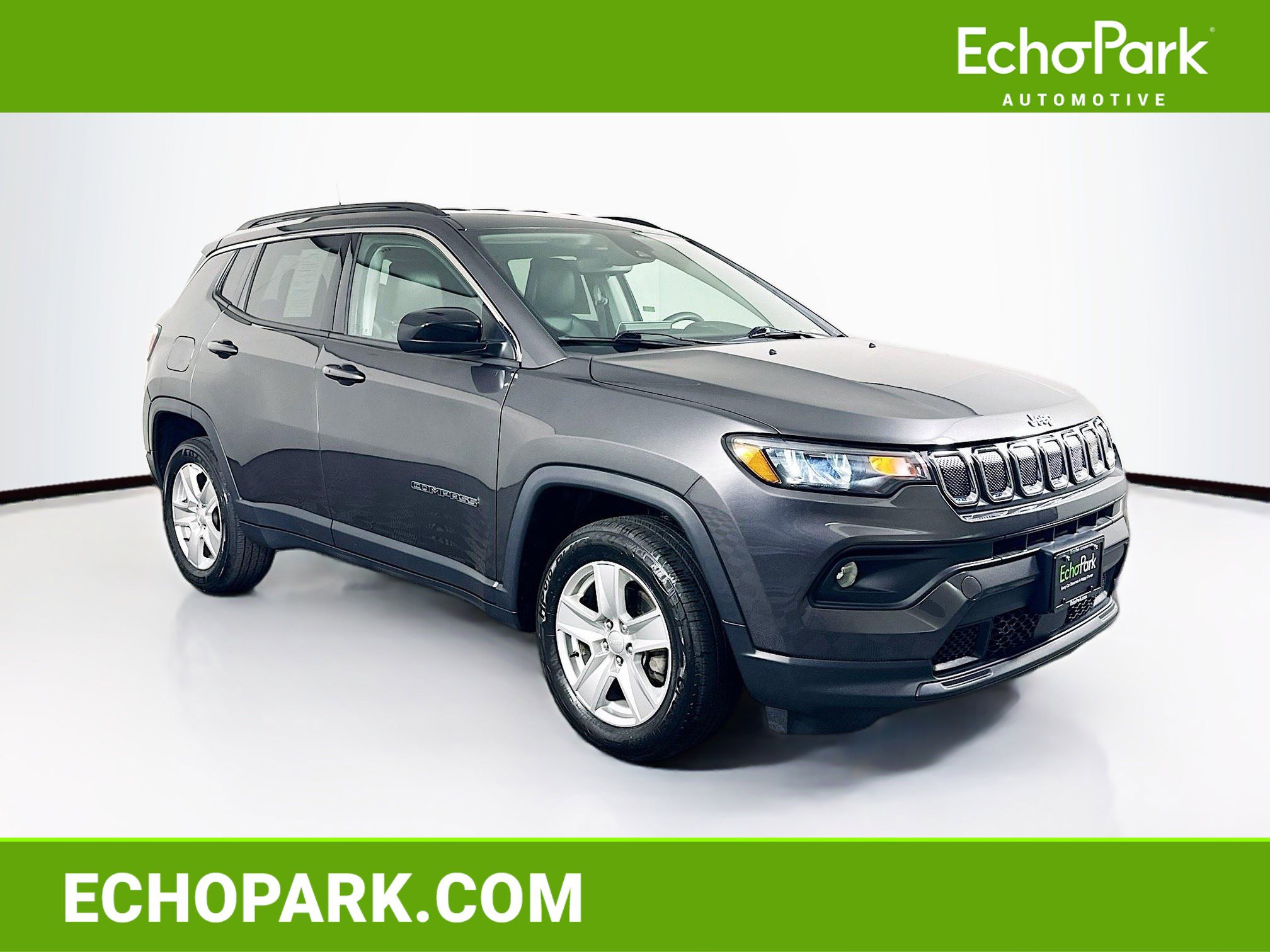 Used 2022 Jeep Compass Latitude AWD/4WD image 1