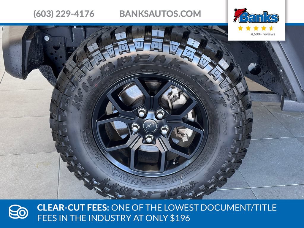 Used 2025 Jeep Wrangler Unlimited Sport AWD/4WD image 4