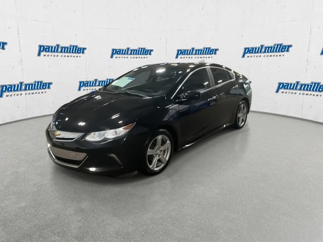 Used 2017 Chevrolet Volt LT w/ Comfort Package FWD image 4