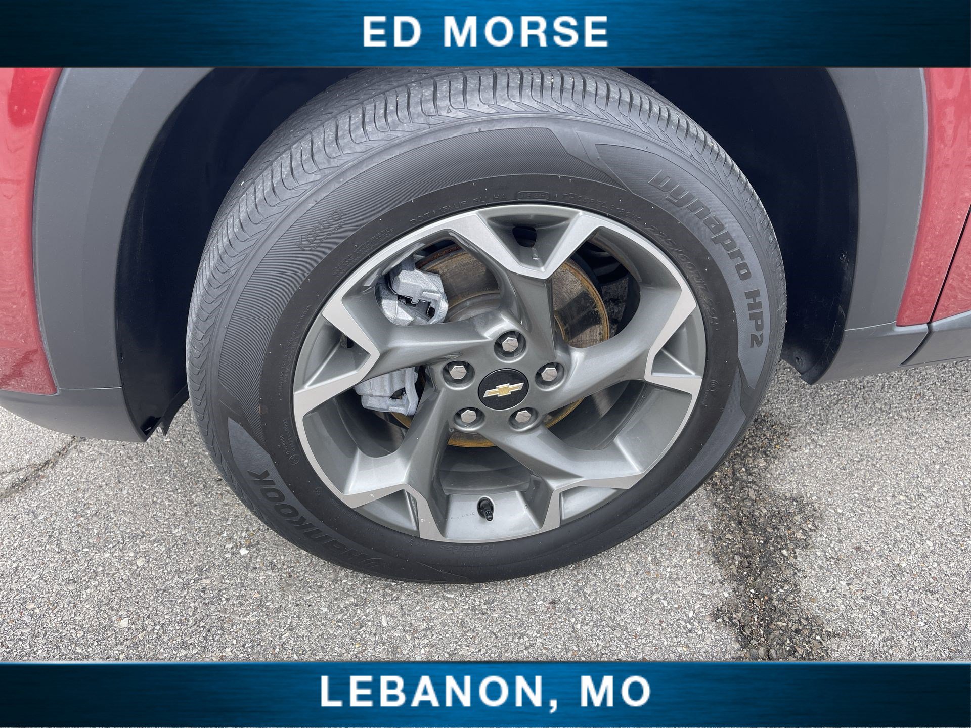 Certified 2025 Chevrolet Trax LT w/ LT Convenience Package FWD image 30