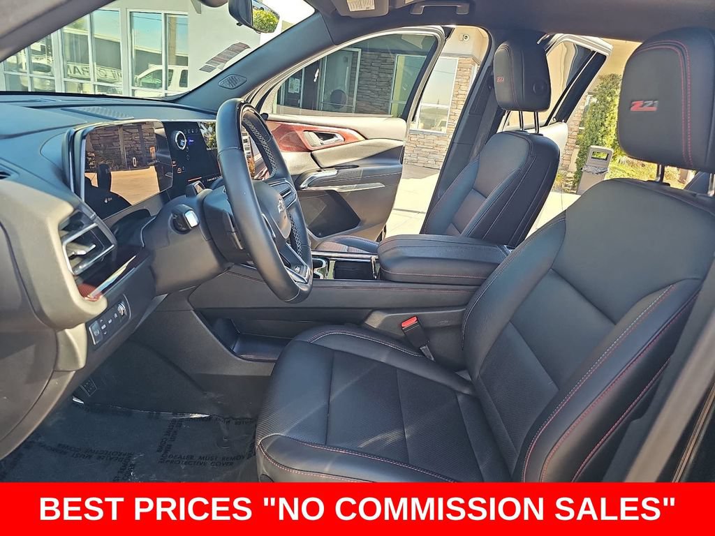 Used 2024 Chevrolet Traverse Z71 w/ Enhanced Driving Package AWD/4WD image 16