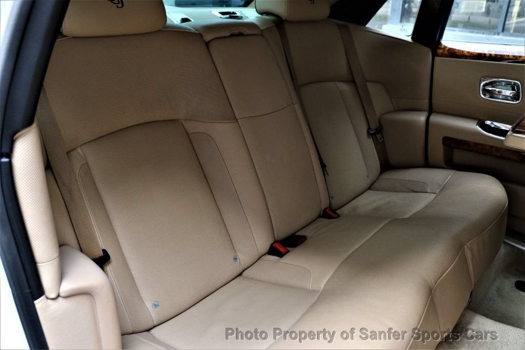 Used 2010 Rolls-Royce Ghost RWD image 35