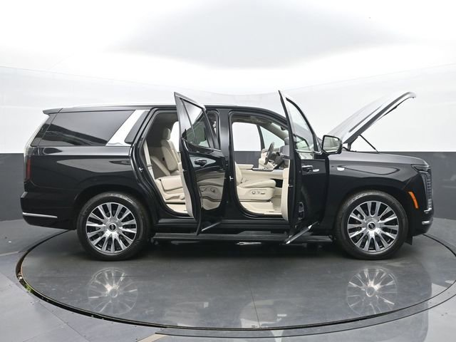 Certified 2025 Cadillac Escalade Premium Luxury Platinum w/ LPO, Floor Liner Package image 59