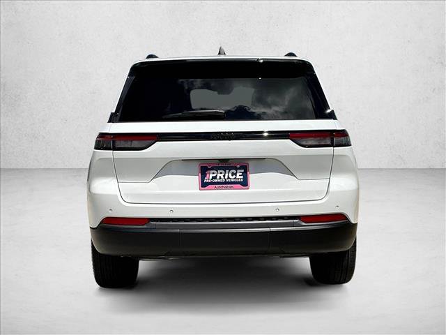 Used 2026 Jeep Grand Cherokee Limited w/ Limited Altitude Package RWD image 4