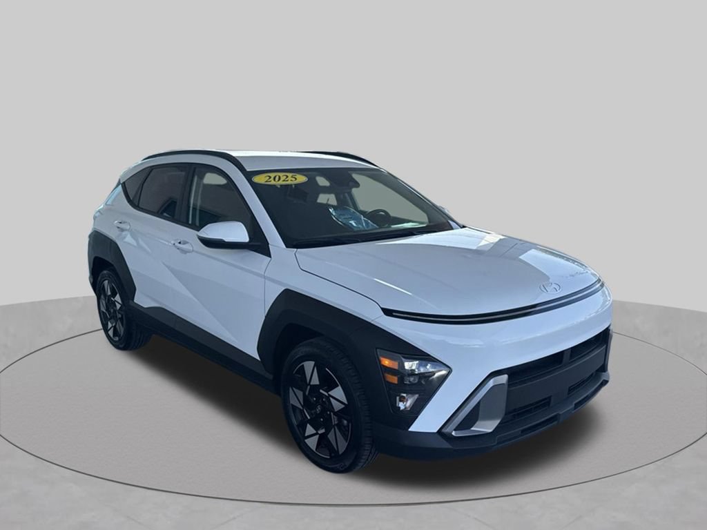 Used 2025 Hyundai Kona SEL FWD image 12