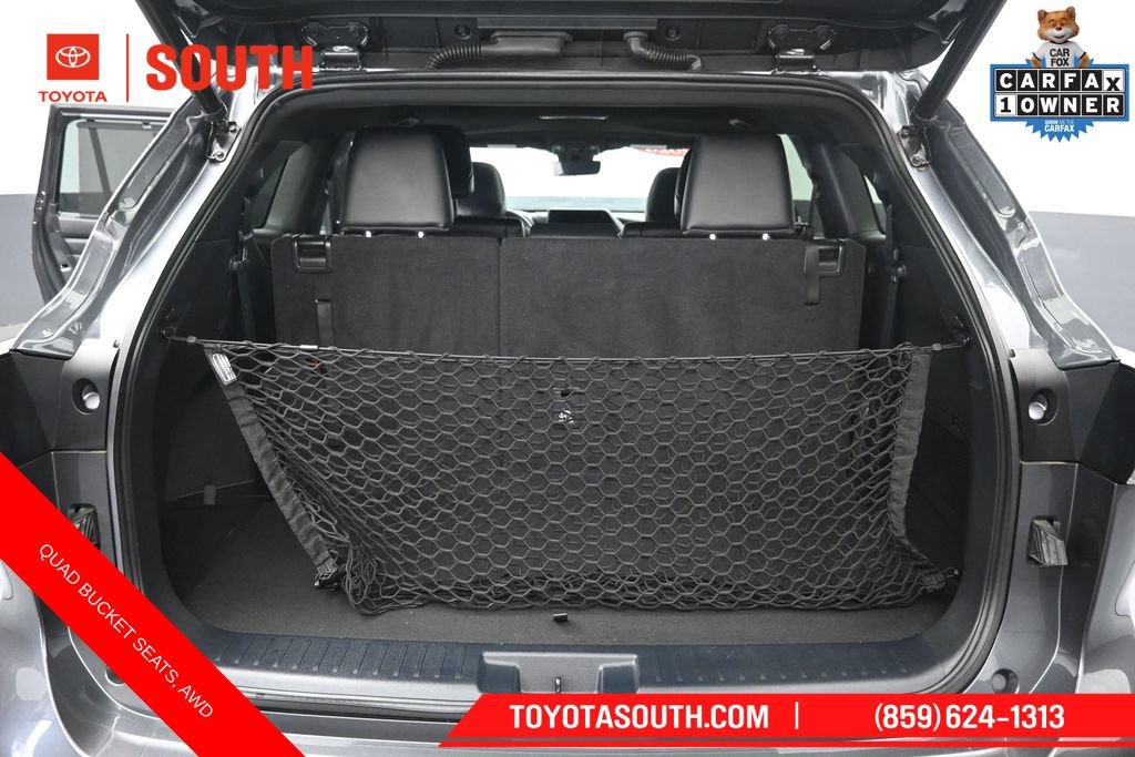 Used 2023 Toyota Highlander XSE AWD/4WD image 32