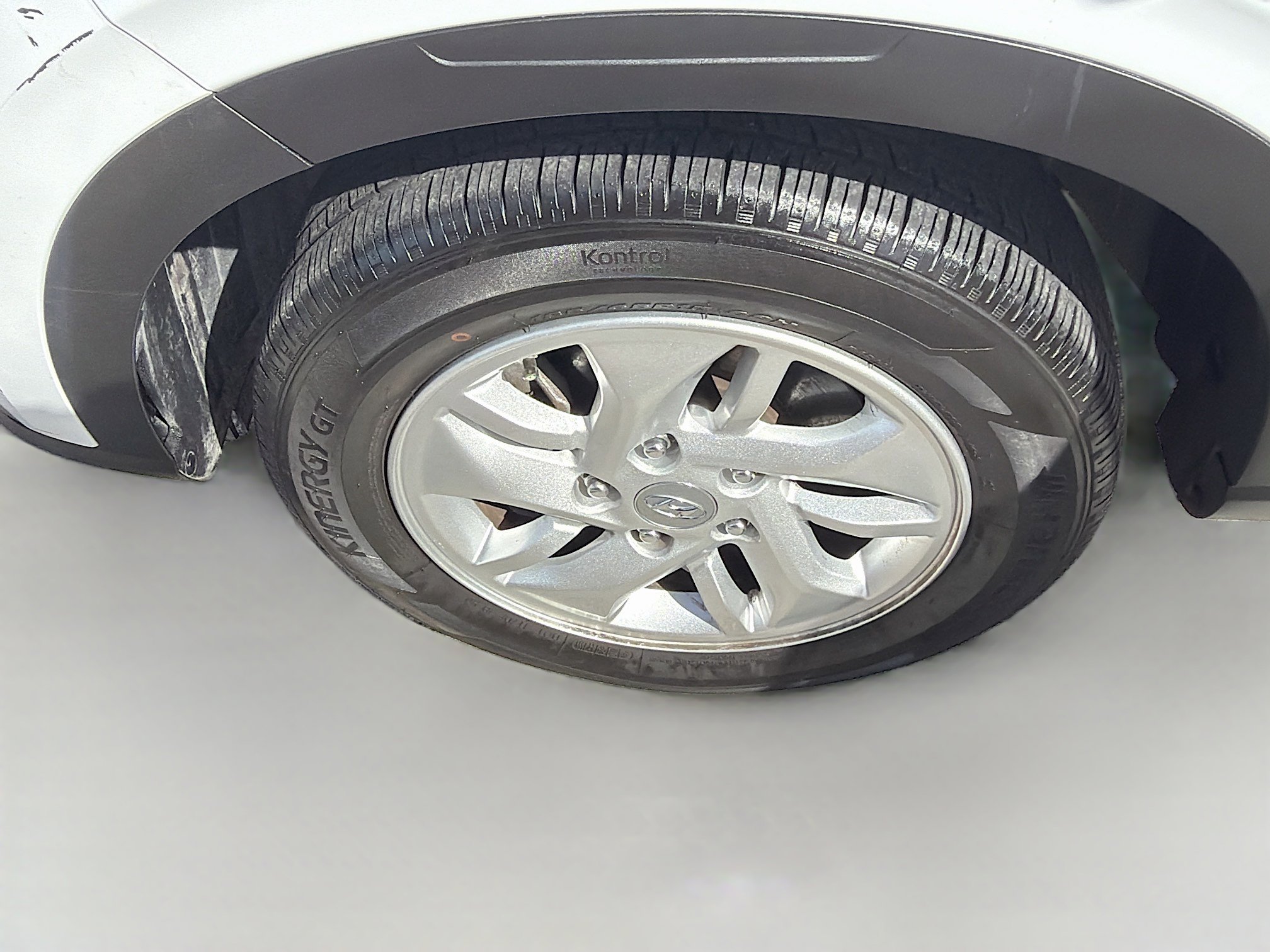 Used 2022 Hyundai Venue SE FWD image 33