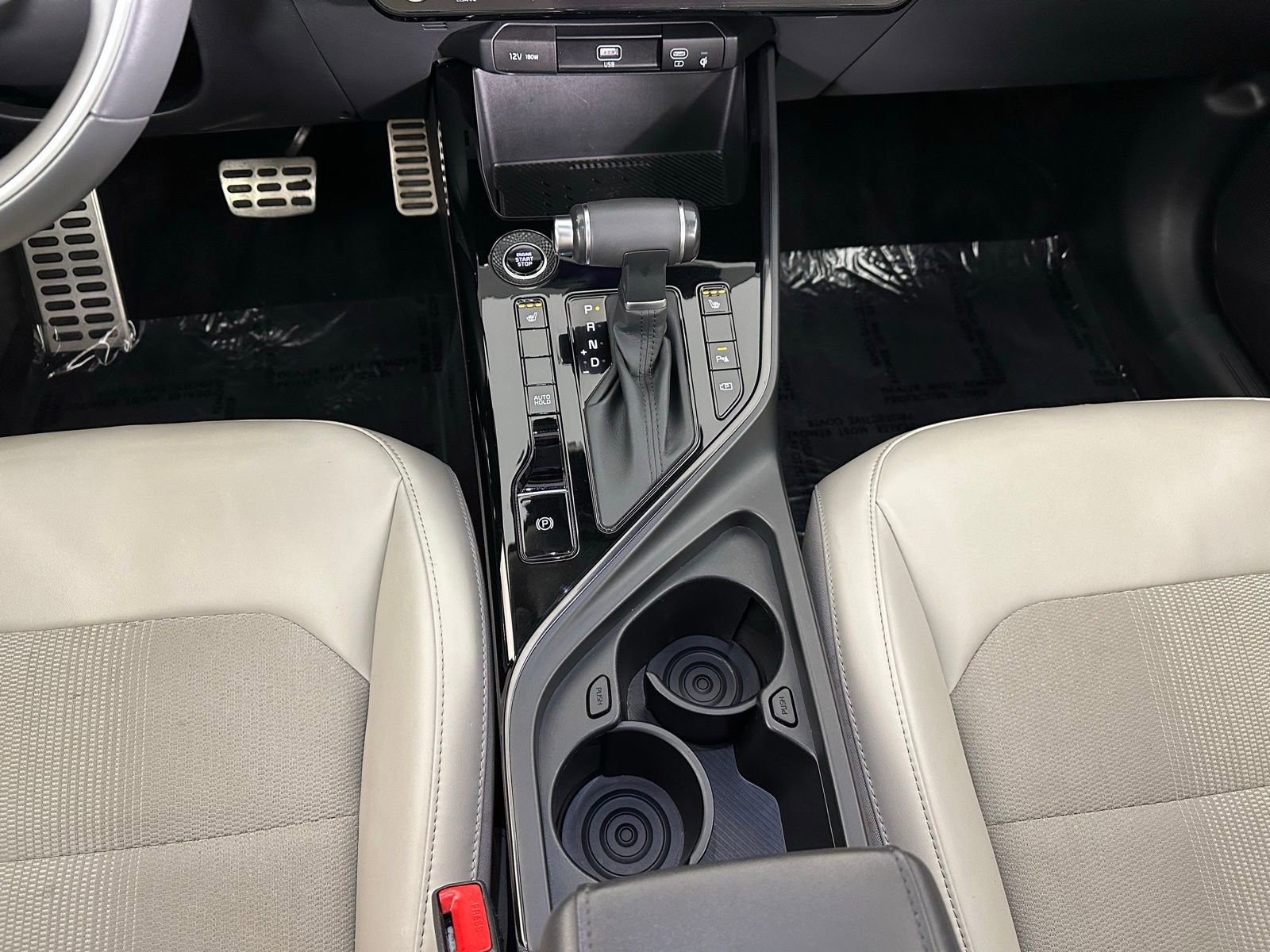 Used 2023 Kia Niro EX Touring image 16
