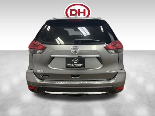 Used 2020 Nissan Rogue SL w/ Premium Package image 11
