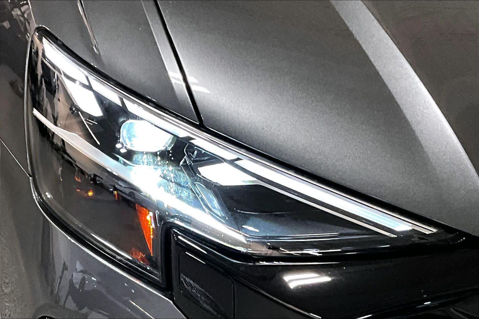 New 2027 Audi Q8 Premium Plus AWD/4WD image 13
