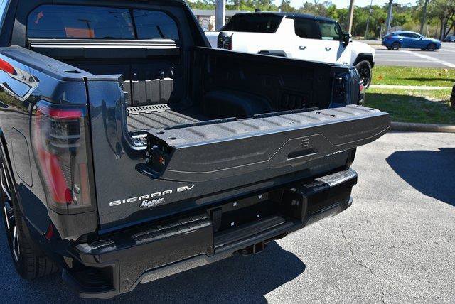 New 2025 GMC Sierra EV Denali image 11