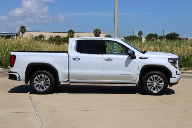 New 2026 GMC Sierra 1500 Denali w/ Technology Package AWD/4WD image 4