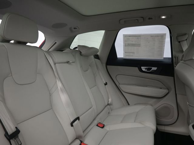 New 2026 Volvo XC60 B5 Ultra w/ Protection Package Premier image 34