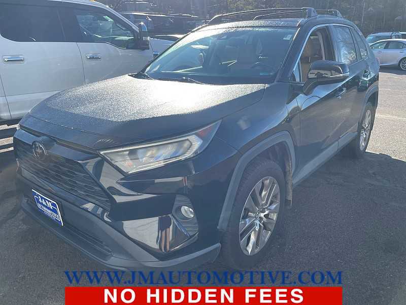 Used 2019 Toyota RAV4 XLE Premium w/ All Weather Liner Package AWD/4WD image 1