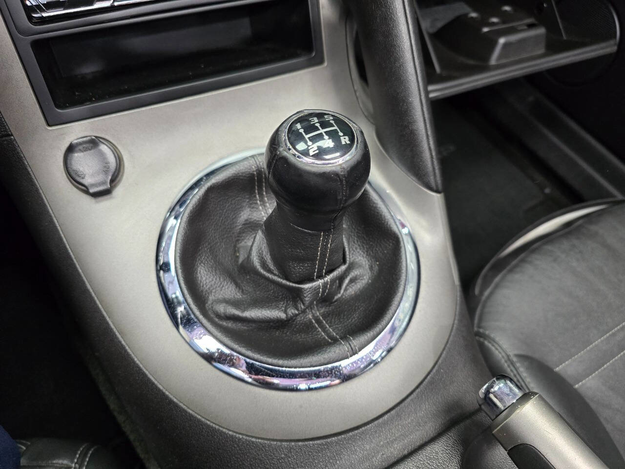 Used 2007 Pontiac Solstice GXP image 24