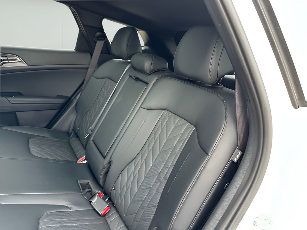 Used 2025 Kia Sportage X-Line Prestige image 31