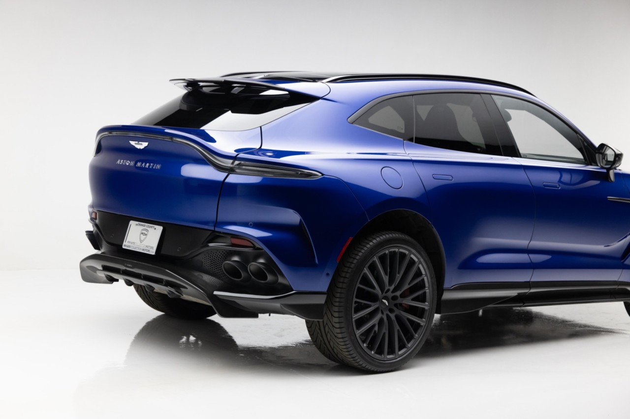 Used 2023 Aston Martin DBX 707 AWD/4WD image 35