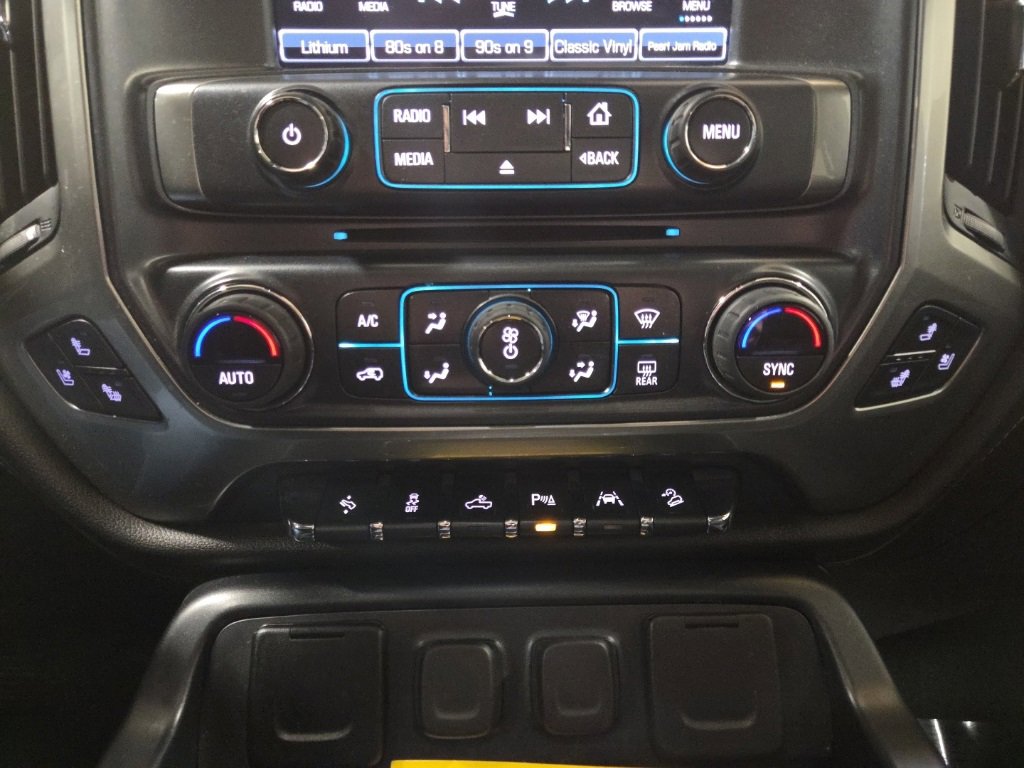 Used 2018 Chevrolet Silverado 1500 LTZ Z71 w/ Redline Edition image 26