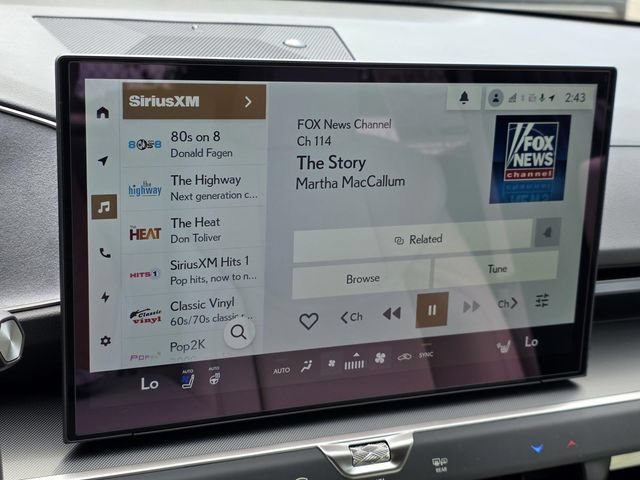 New 2026 Lexus ES 350e FWD image 16
