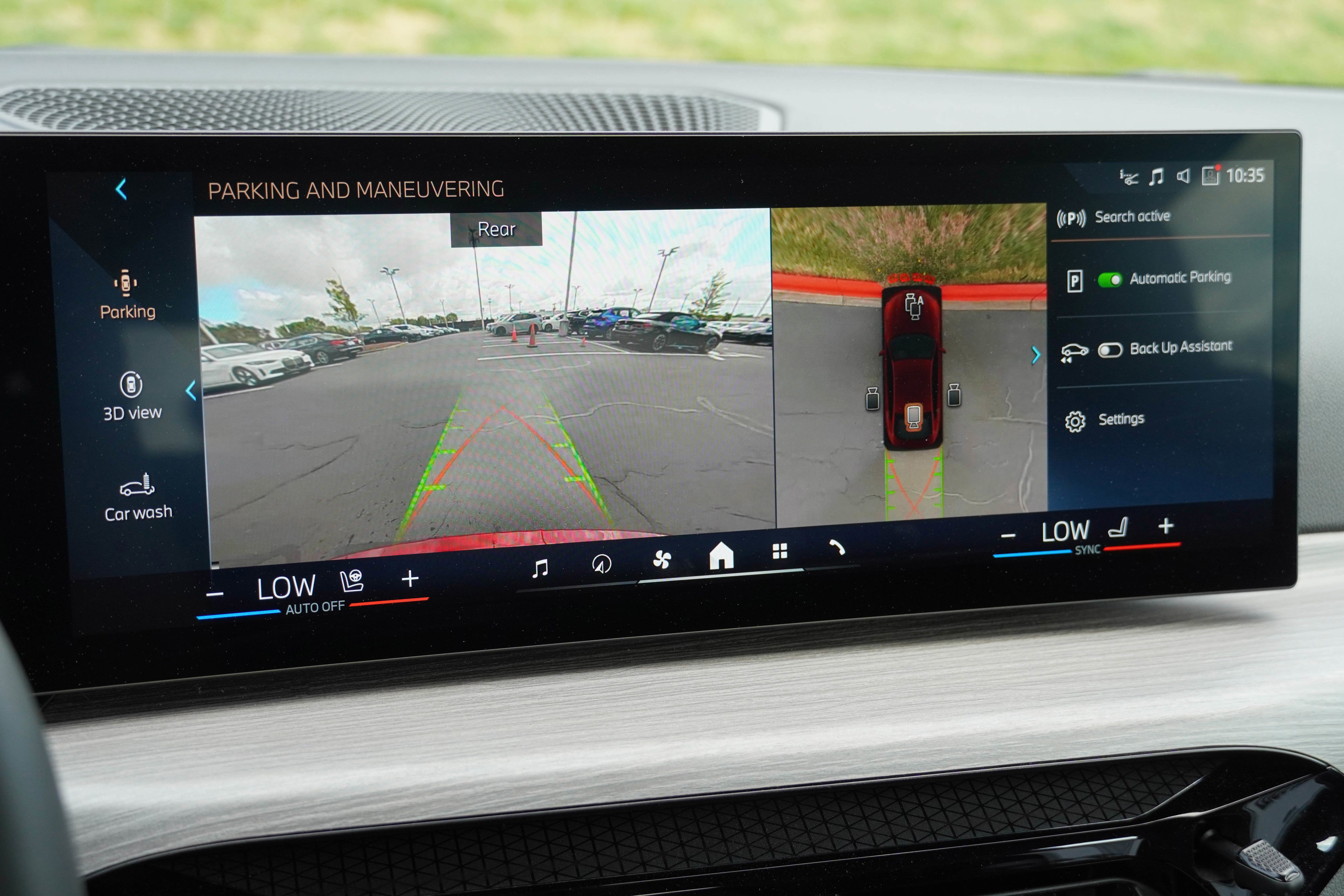 Used 2025 BMW 430i w/ Premium Package image 26