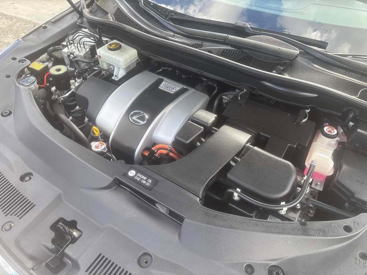 Used 2018 Lexus RX 450hL Premium image 40