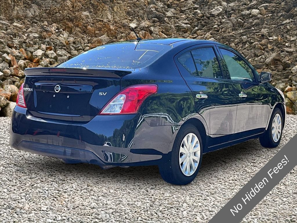 Used 2019 Nissan Versa SV FWD image 2