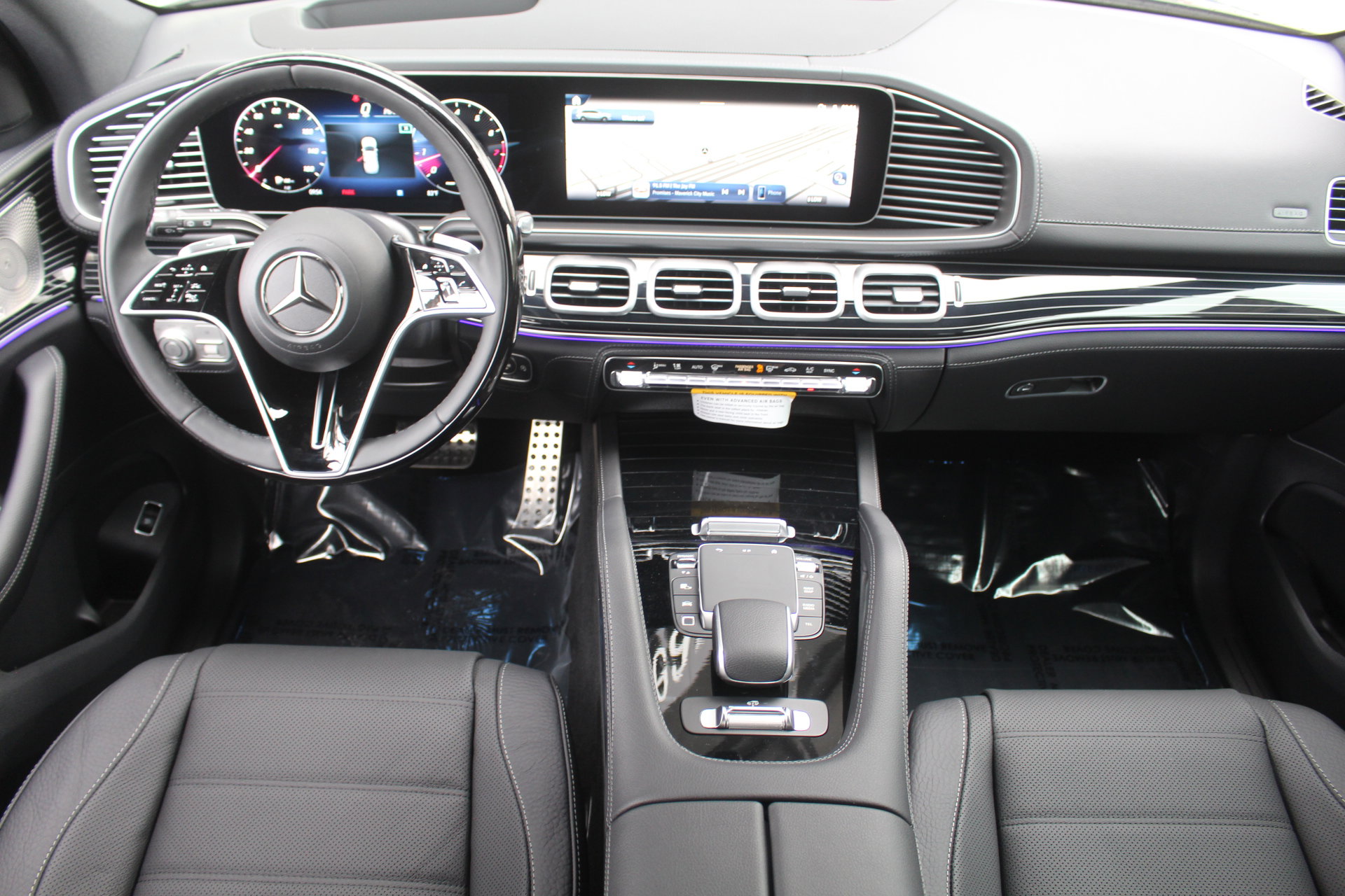 New 2026 Mercedes-Benz GLS 580 4MATIC image 18