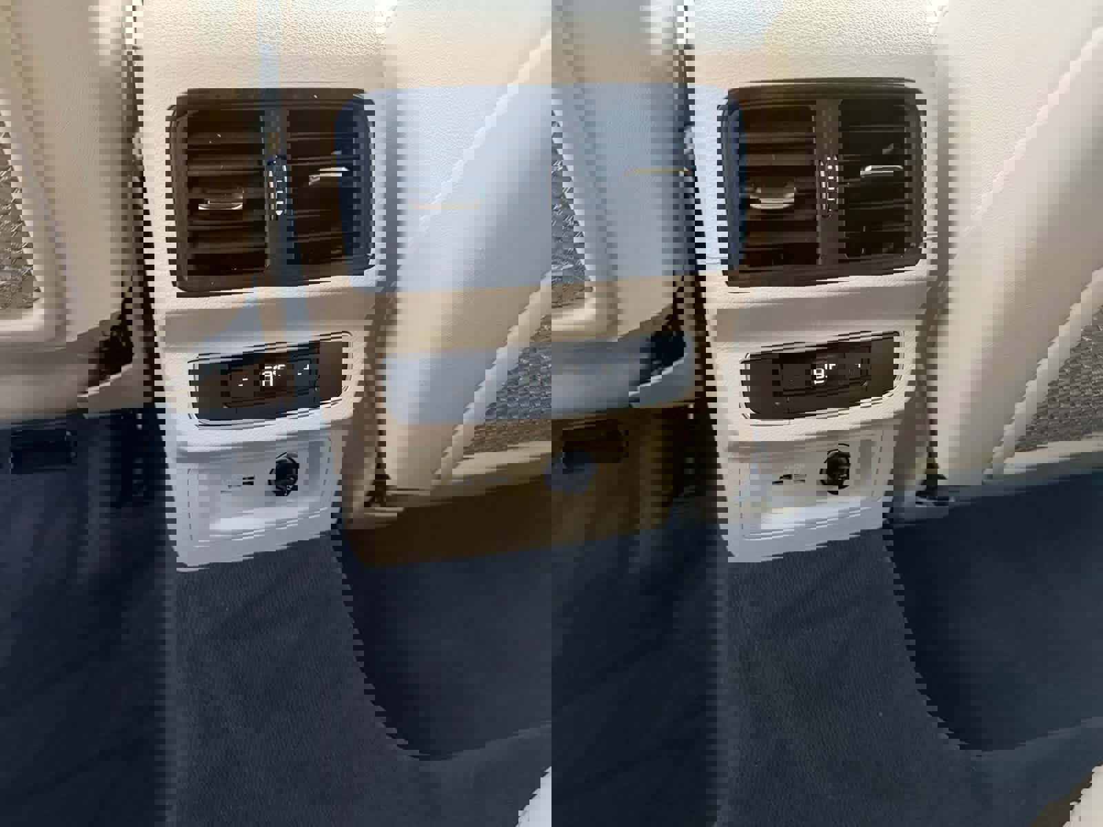 Used 2021 Audi Q5 2.0T Premium Plus w/ Premium Plus Package image 16