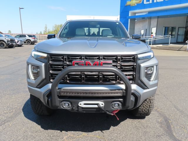 Used 2023 GMC Canyon AT4X w/ Edition 1 AWD/4WD image 2