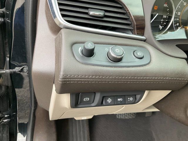 Used 2019 Buick LaCrosse Premium w/ Driver Confidence Package II image 10