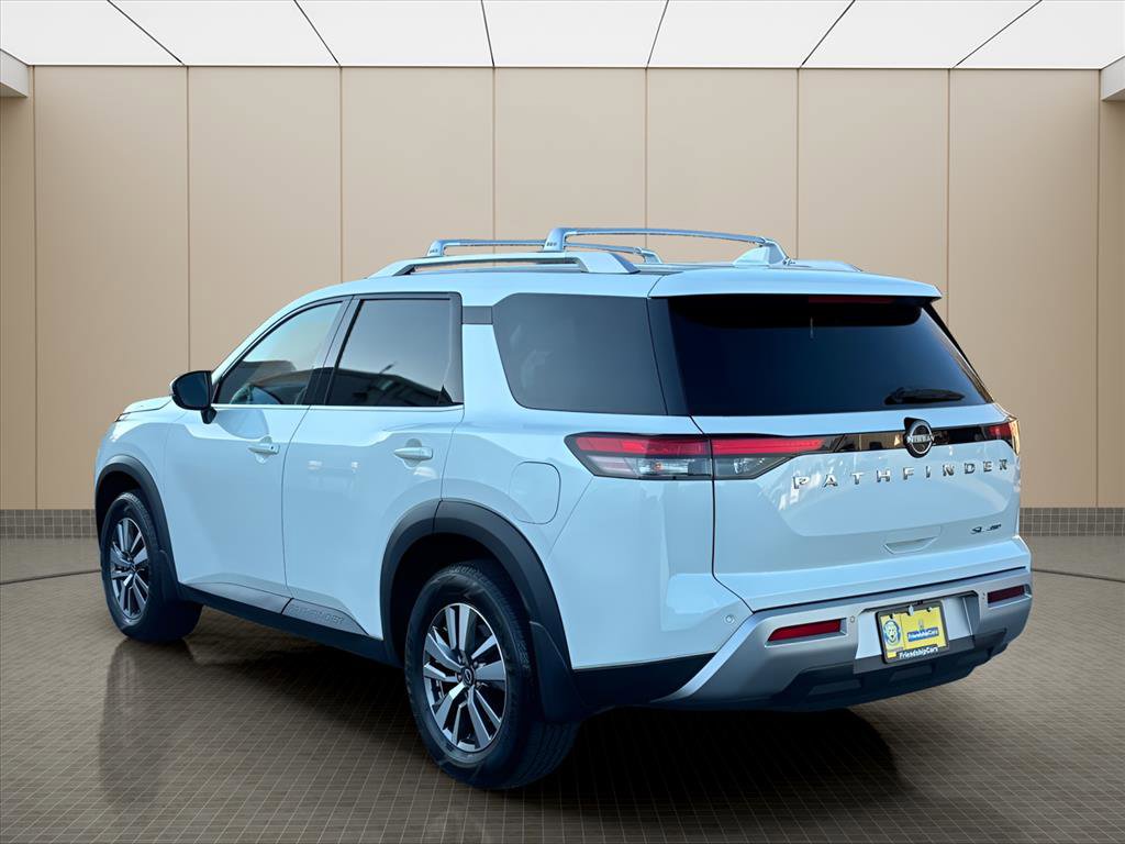 Used 2022 Nissan Pathfinder SL image 26