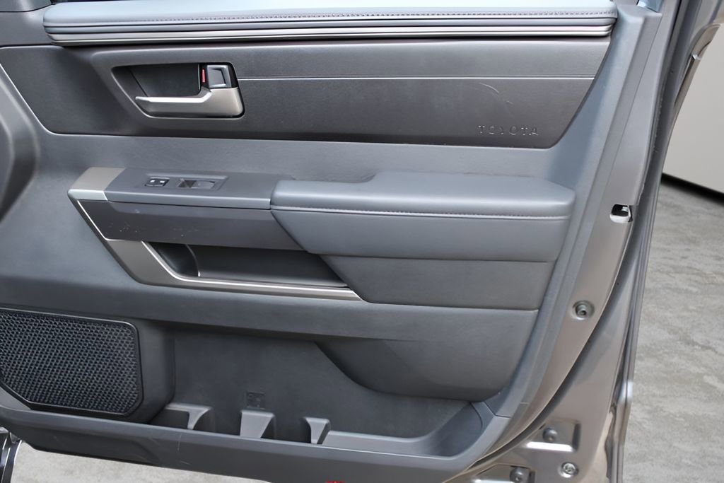 Used 2025 Toyota Tundra SR5 AWD/4WD image 25