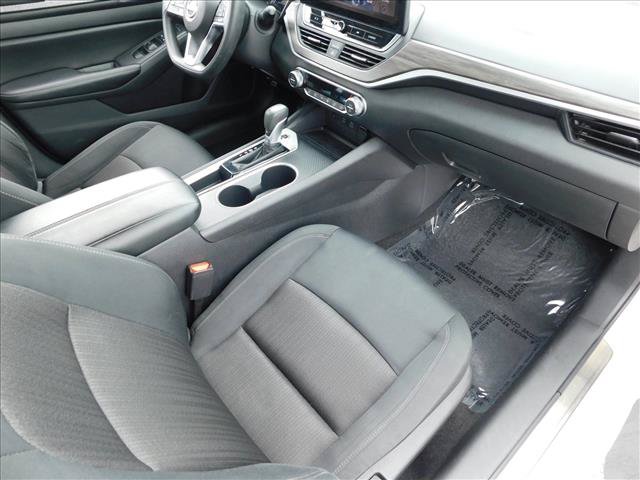 Used 2025 Nissan Altima 2.5 SV w/ SV Special Edition Package FWD image 28