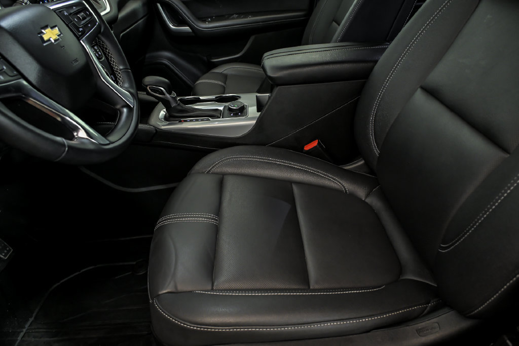 Used 2024 Chevrolet Blazer LT w/ LPO, Floor Liner Package FWD image 12
