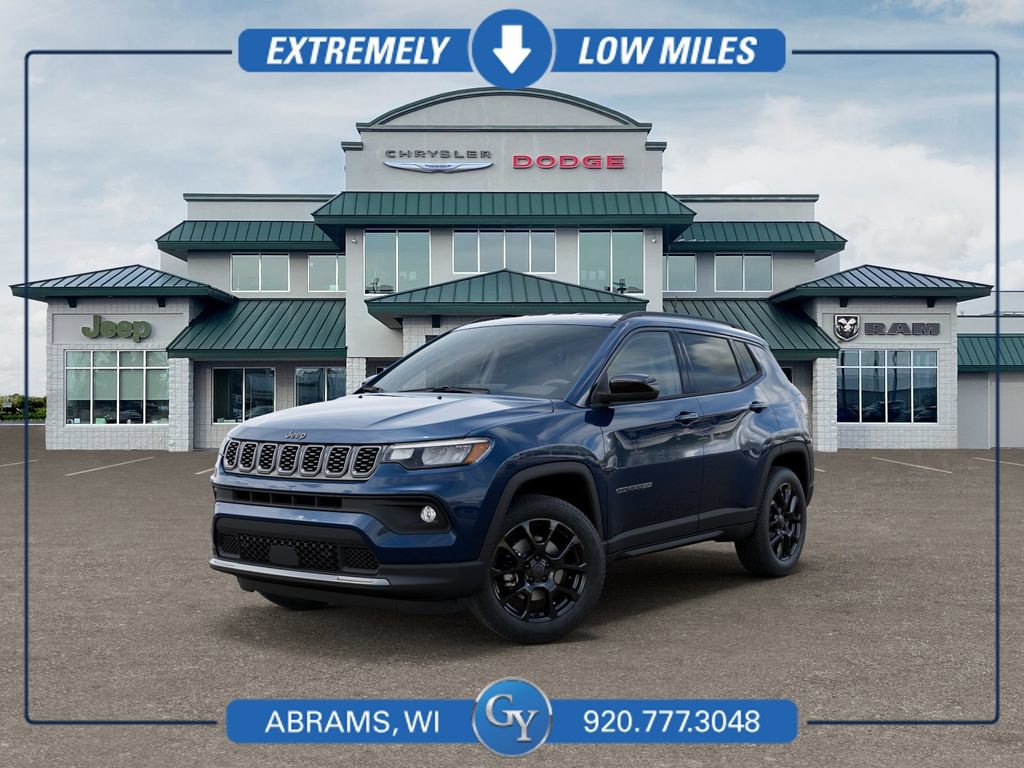 Used 2026 Jeep Compass Latitude AWD/4WD image 1
