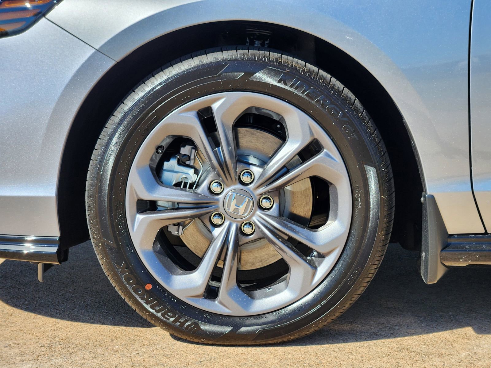 New 2025 Honda Accord EX-L image 11