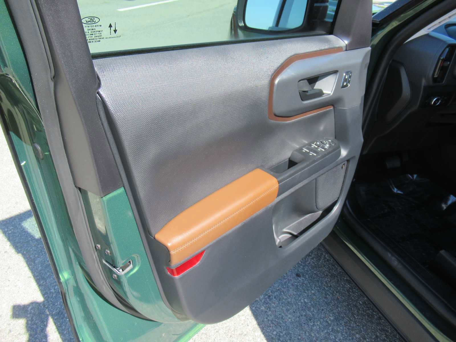 Used 2024 Ford Bronco Sport Outer Banks w/ Tech Package image 16