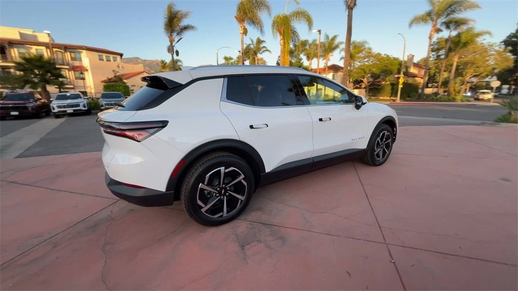 New 2026 Chevrolet Equinox EV LT w/ LPO, All-Weather Mat Package image 8