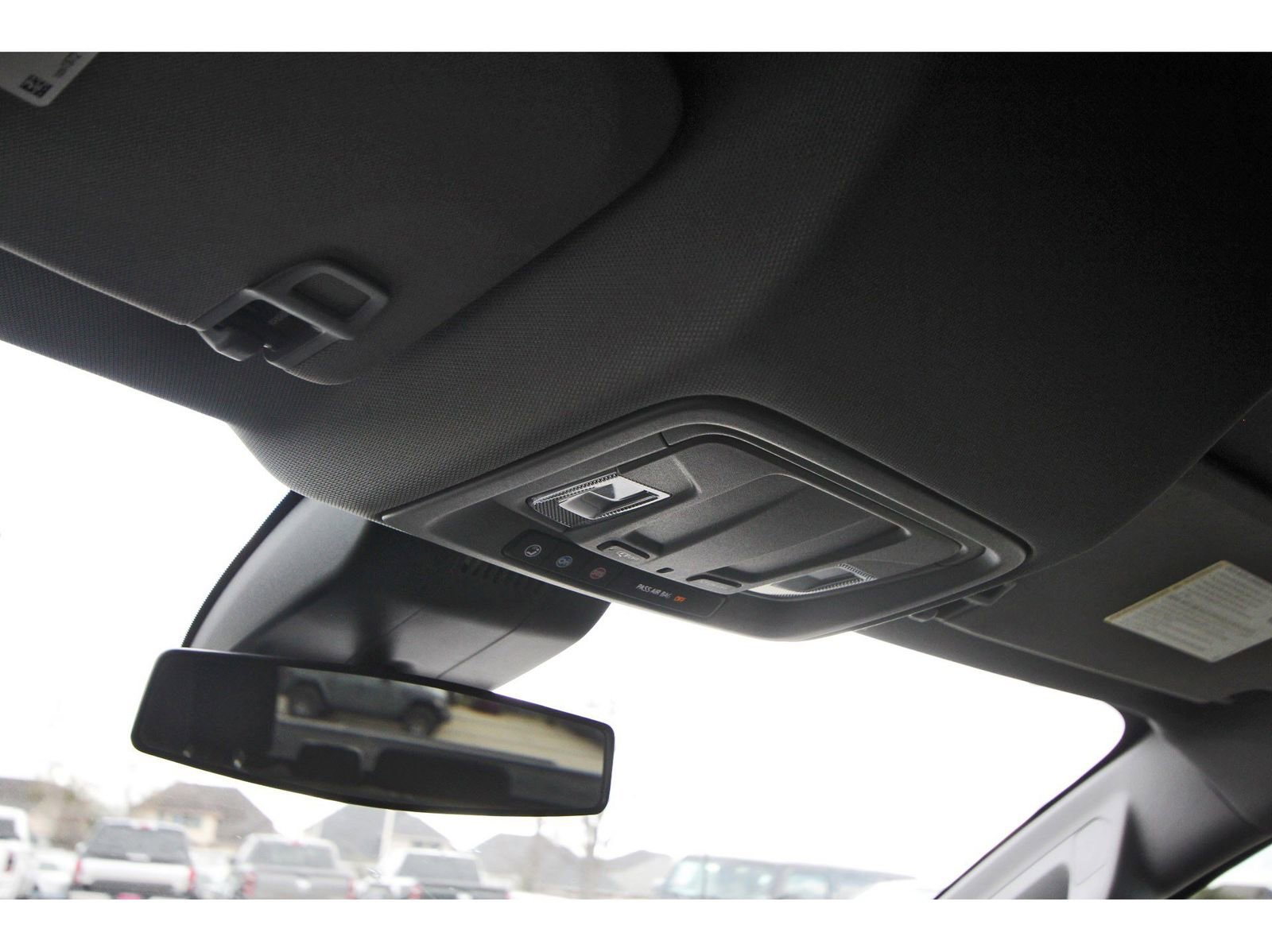 Used 2024 Chevrolet Silverado 1500 Custom image 24