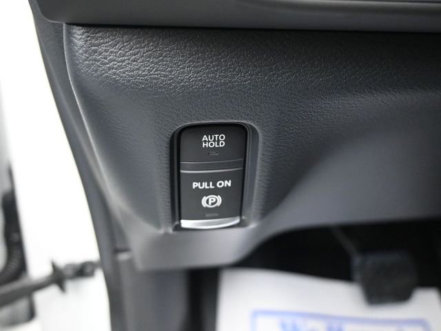 New 2026 Nissan Armada SL w/ Captain's Chari Seat Package AWD/4WD image 23