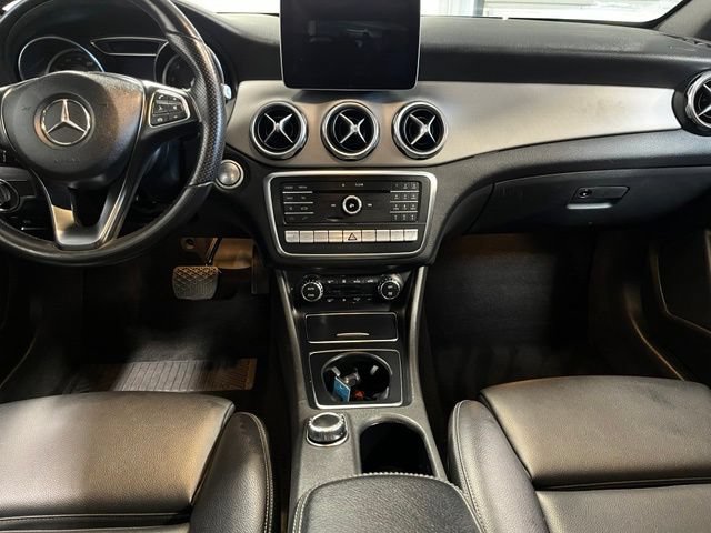 Used 2020 Mercedes-Benz GLA 250 4MATIC w/ Convenience Package image 20