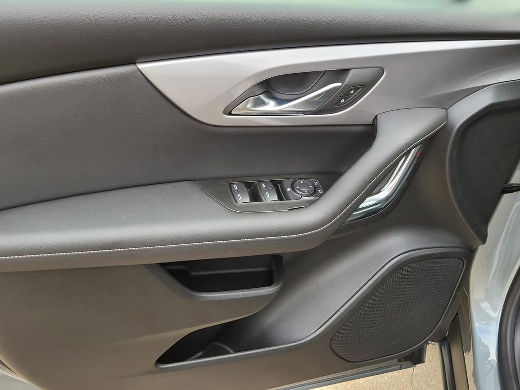 New 2026 Chevrolet Blazer LT image 13