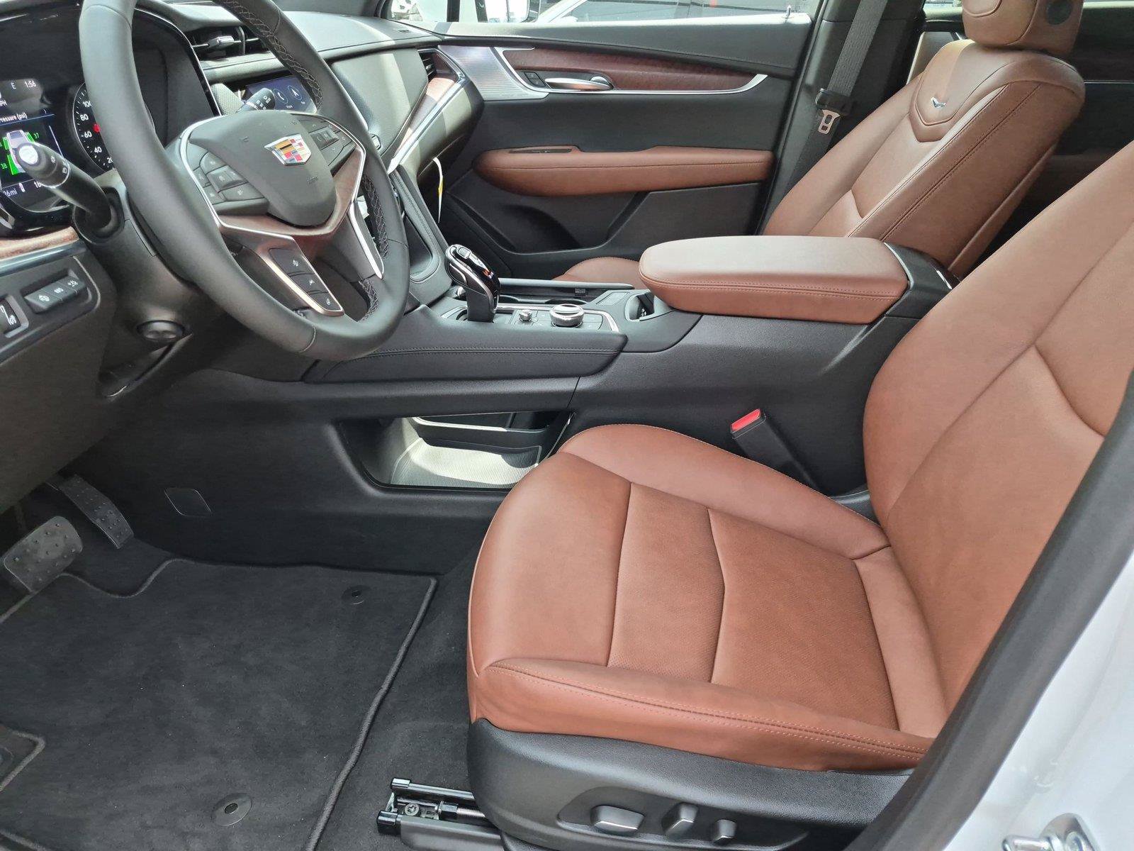 New 2026 Cadillac XT5 Sport FWD image 11