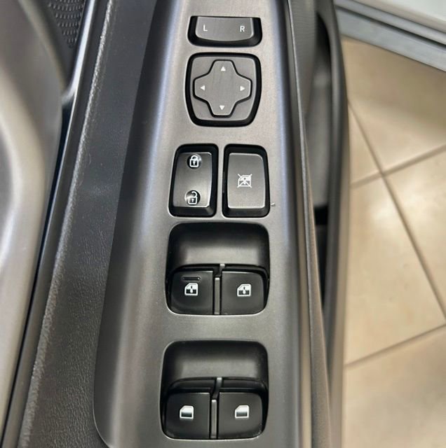 Used 2021 Hyundai Kona Ultimate w/ Cargo Package AWD/4WD image 22