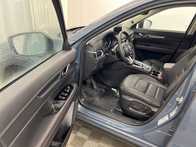 Used 2025 MAZDA CX-5 Carbon Edition image 11