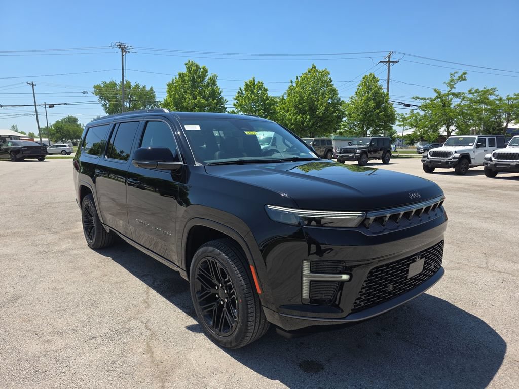 New 2026 Jeep Grand Wagoneer L Limited AWD/4WD image 3