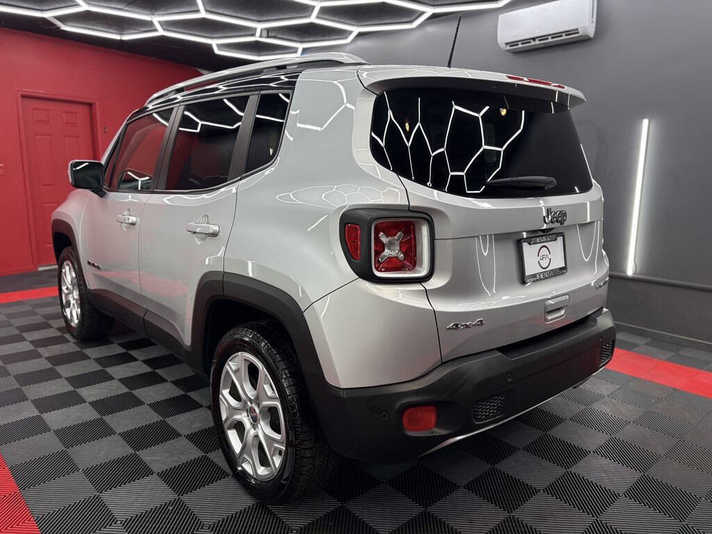 Used 2018 Jeep Renegade Limited w/ UConnect 8.4 Nav Group AWD/4WD image 6