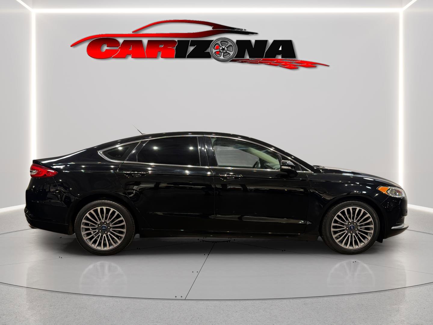 Used 2018 Ford Fusion SE w/ Fusion SE Technology Package image 10