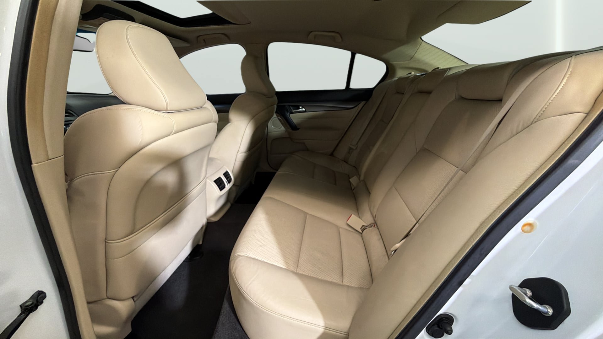 Used 2012 Acura TL w/ Technology Package FWD image 33